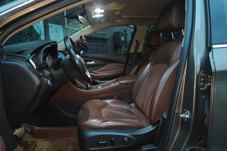 Used Buick Envision 2017 20T Two-Wheel Drive Luxury Model
