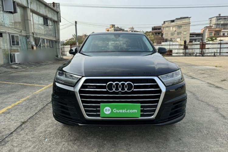 Used Audi Q7 2019 45 TFSI Comfort Model