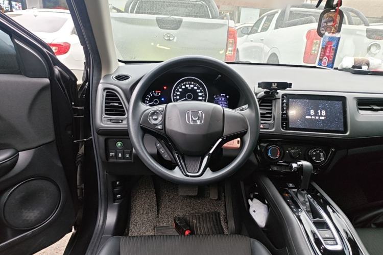 Used Honda Vezel 2020 1.5L CVT Pioneer Edition
