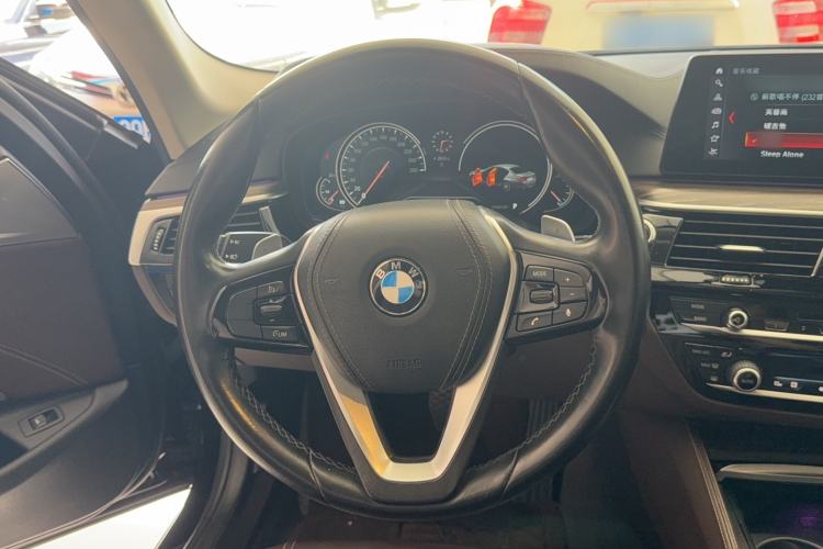 Used BMW 5 Series 2018 530Li Luxury Edition Premium Package
