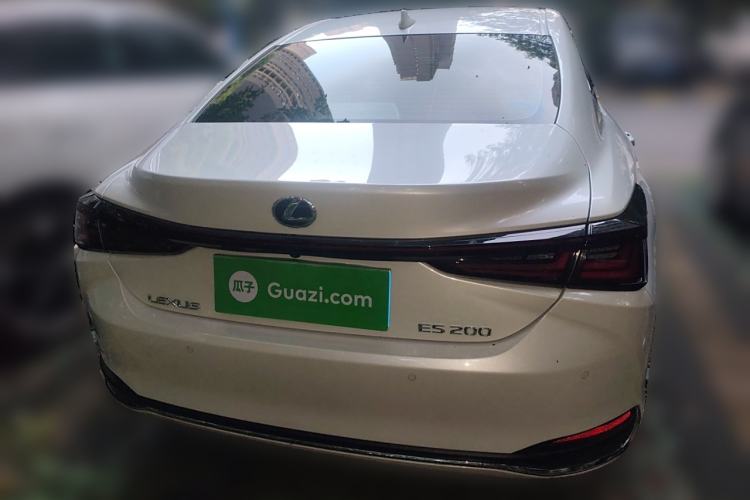 Used Lexus ES 2025 200 Premium Edition
