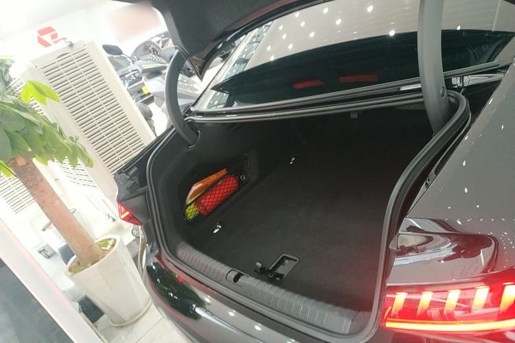 Used Audi A7L 2024 45TFSI S-line Dream-Building Edition Flow Crystal Package