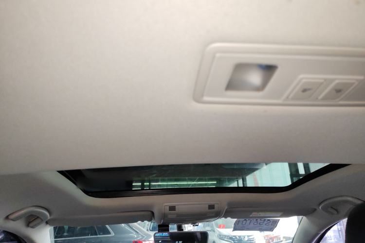 Used Volkswagen Golf 2018 1.6L Automatic Comfort Model Headliner