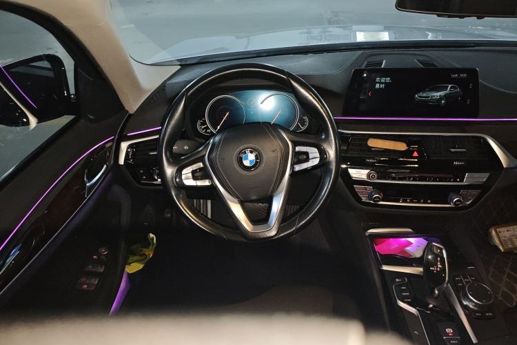 Used BMW 5 Series 2018 525Li Luxury Package