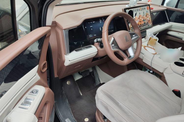 Used BYD Xia 2025 DM-i 1.5T 180km Excellence Model
