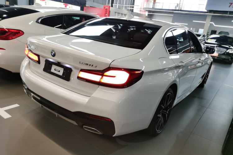 Used BMW 5 Series 2023 530Li Luxury Edition M Sport Package
