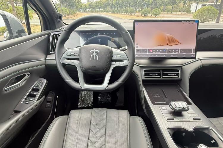 Used BYD Song L DM-i 2025 Intelligent Driving Version 160 km Beyond-Range Type