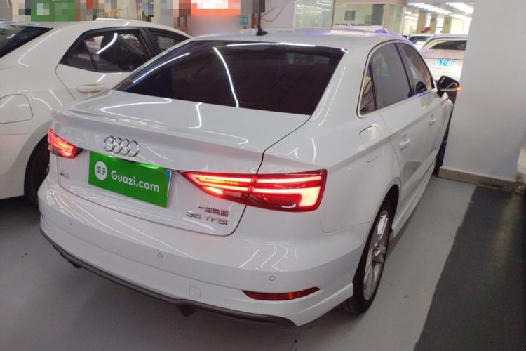 Used Audi A3 2019 Limousine 35 TFSI Fashion Edition China V standard
