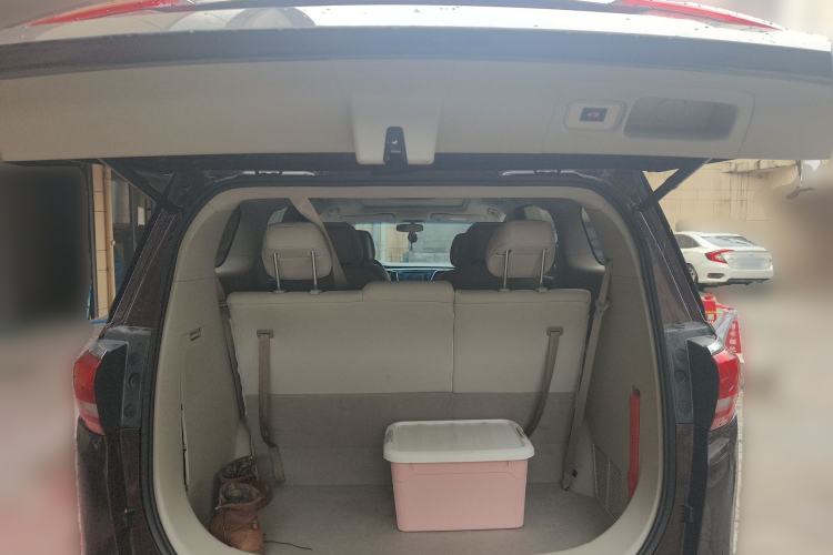 Used Buick GL8 2018 ES 28T Comfort Model China VI Standard Trunk