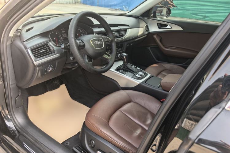 Used Audi A6L 2018 30th Anniversary Edition 35 TFSI Fashion Model
