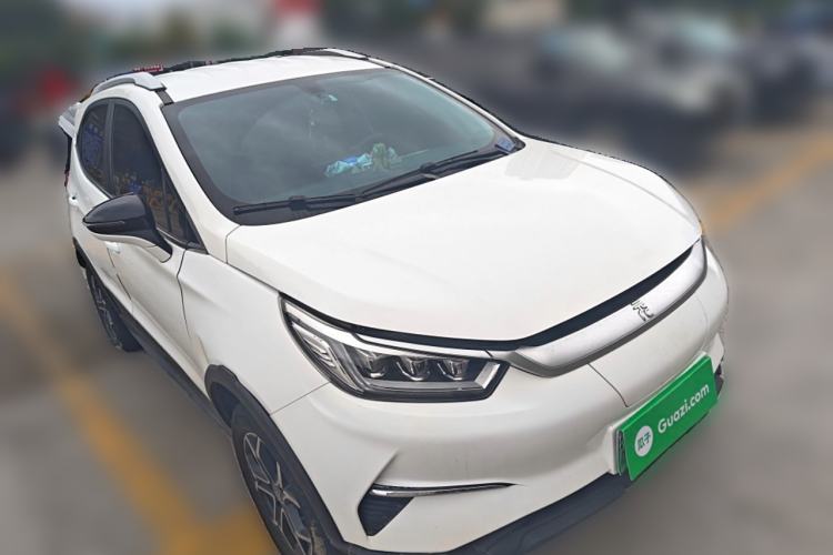 Used BYD Yuan Pro 2021 401 km Luxury Version Front Right 45 Deg