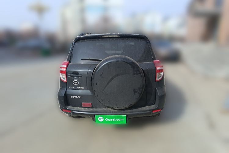 Used Toyota RAV4 2011 2.0L Manual Classic Edition
