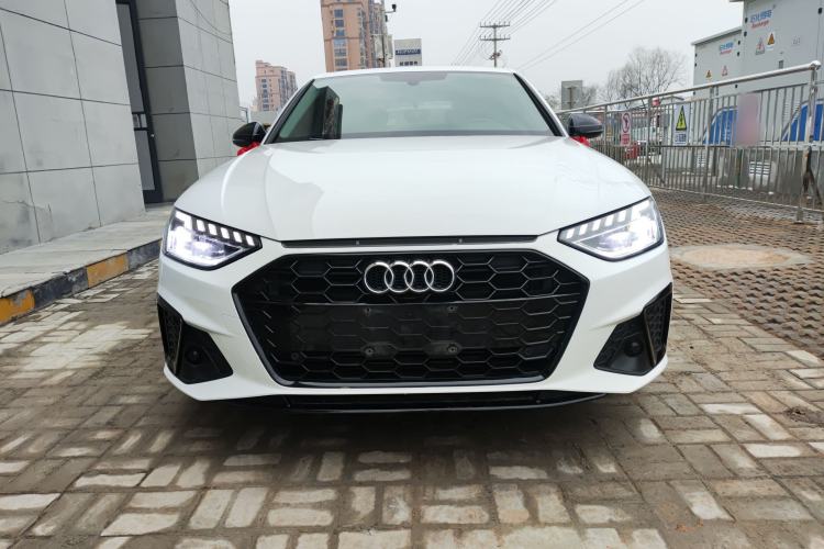 Used Audi A4L 2022 40 TFSI Luxury Dynamic Model