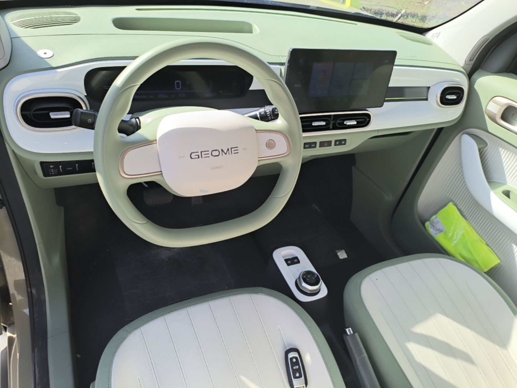 Geely Galaxy Panda 2025 210km Panda Rider — снимка 12