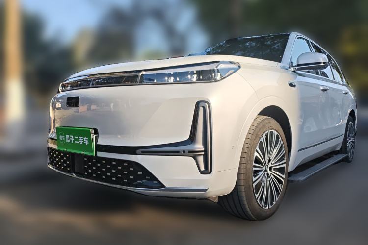 Used Geely Galaxy M9 2025 Model 210km Four-Wheel-Drive Leading Edition