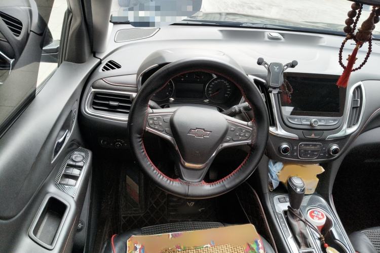 Used Chevrolet Equinox 2019 Redline 550T Automatic All-Wheel-Drive RS Model China VI Standard
