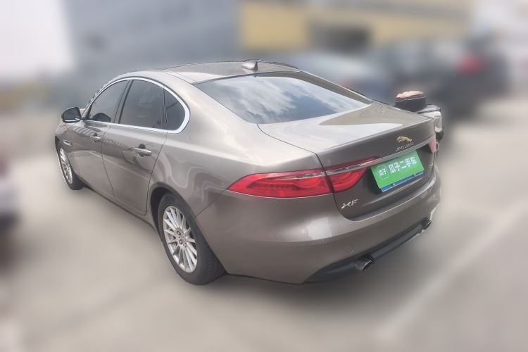 Used Jaguar XF 2016 XF 2.0T Two-Wheel-Drive Luxury Edition Rear Left 45 Deg