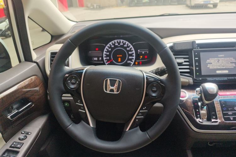 Used Honda Odyssey 2015 2.4L Supreme Edition Steering Wheel