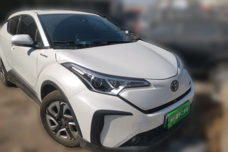 Used Toyota C-HR EV 2020 Luxury Sunroof Edition Front Right 45 Deg
