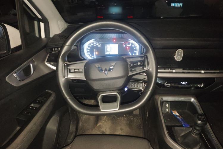 Used Wuling Jiachen 2022 1.5L Manual Enjoyment Elite Model