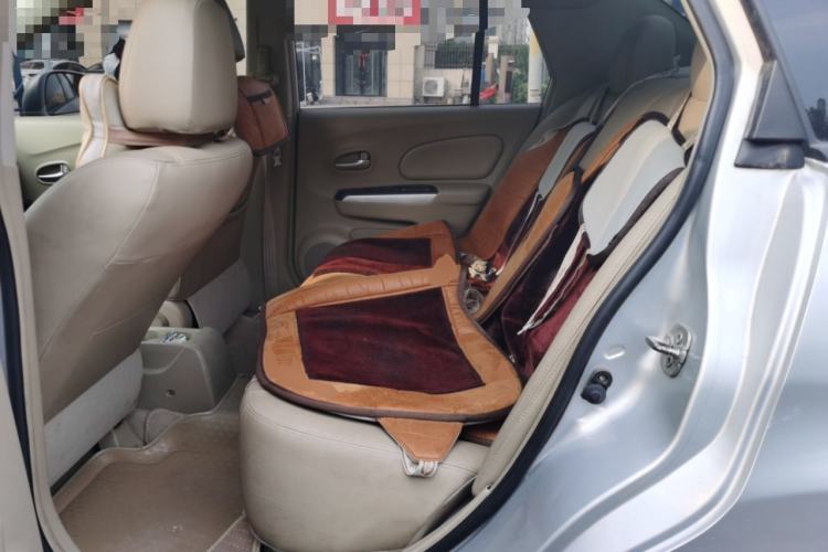 Used Venucia D50 2012 1.6L Automatic Prestige Edition
