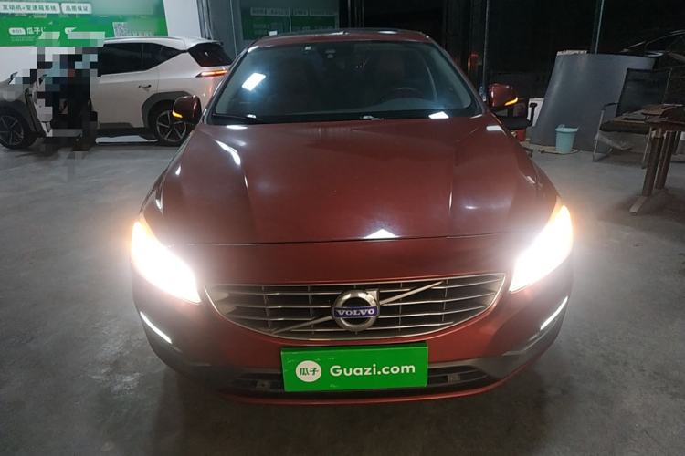 Used Volvo S60 2016 S60L T4 Zhiyuan Edition
