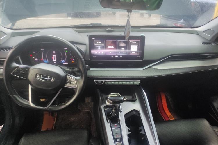 Used Geely Auto Preface 2021 2.0TD Luxury Version Center Console