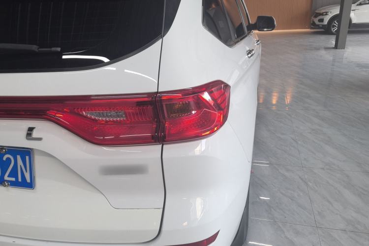 Used Haval M6 2021 PLUS 1.5T DCT Luxury Smart Connectivity Model