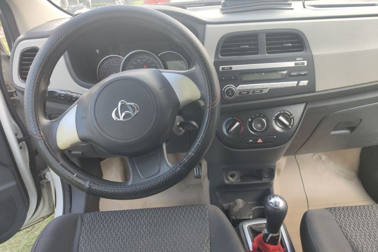 Used CHANGAN OSHAN Olisway 2015 1.2L Manual Enjoyment Model
