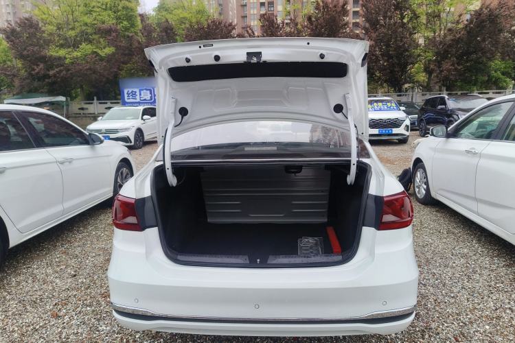Used Jetta VA3 2021 1.5L Automatic Glory Edition Trunk