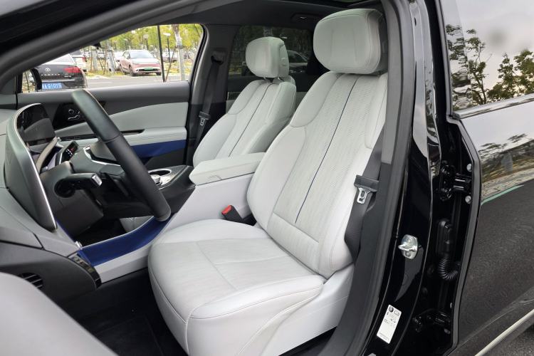 Used Cadillac OPTIQ 2024 Standard Range Version
