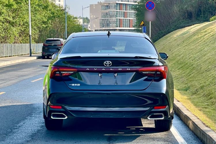 Used Toyota Avalon 2022 2.5L Luxury Edition Exterior 2