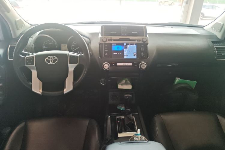 Used Toyota Prado 2016 2.7L Automatic Luxury Edition
