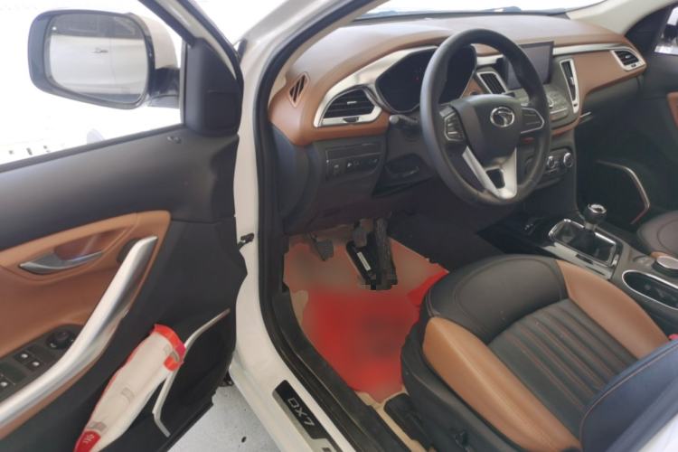 Used Soueast DX7 2015 1.5T Manual Luxury Model