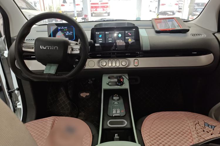 Used CHANGAN NEVO Lumin 2023 205km Xiangqin Version Center Console