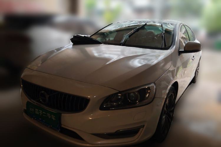 Used Volvo S60 2018 S60L T4 Smart & Ambitious Edition