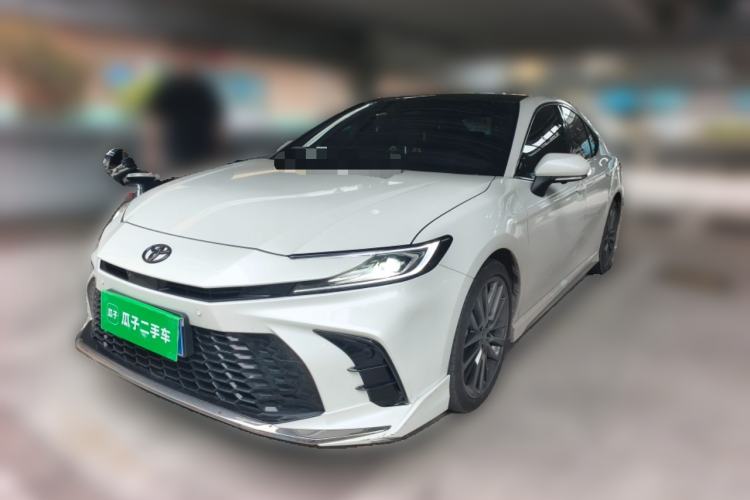 Used Toyota Camry 2026 Model Dual-Engine 2.0HXS Sport Plus Edition