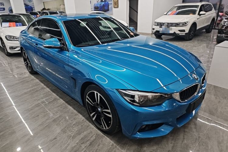 Used BMW 4 Series 2017 425i M Sport Package Front Right 45 Deg