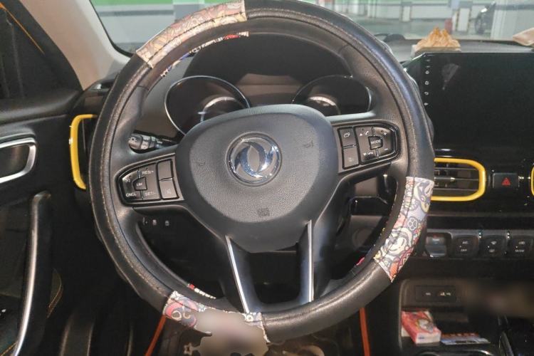 Used Dongfeng Aeolus AX4 2017 1.6L DCT Trendy Style
