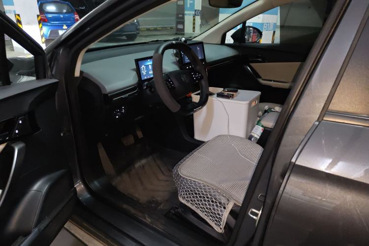 Used MG 4 EV 2022 520 km Luxury Edition Driver Seat