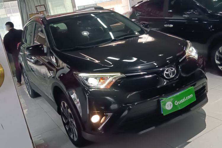 Used Toyota RAV4 2016 2.5L Automatic 4x4 Elite Edition