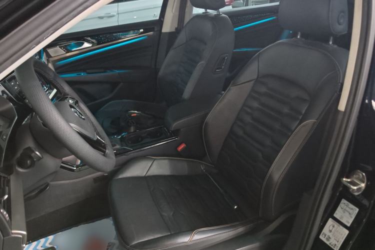 Used Volkswagen Passat 2019 330TSI Elite Edition China VI