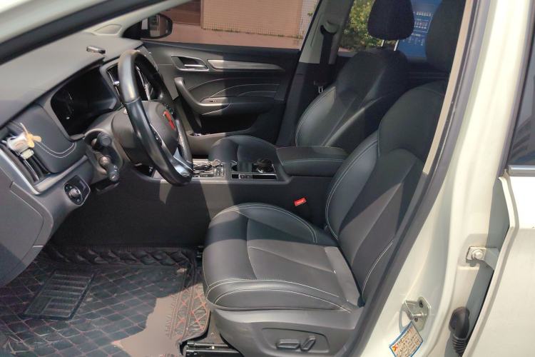 Used Roewe i6 2017 20T Automatic Internet ZhiZun Edition Left Front Seat