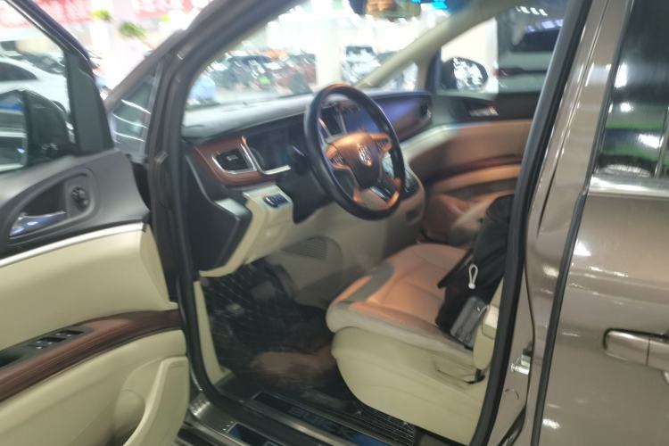 Used Buick GL8 2017 25S Comfort Version China V Standard