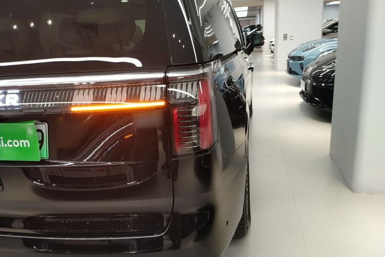 Used Zeekr 009 2024 Six-Seat Executive Version 4WD 108 kWh