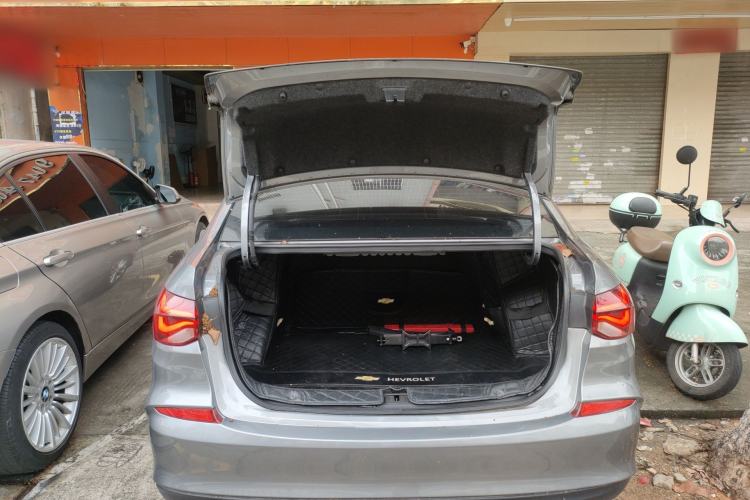 Used Chevrolet Monza 2022 320 Automatic Enjoyment Sunroof Version
