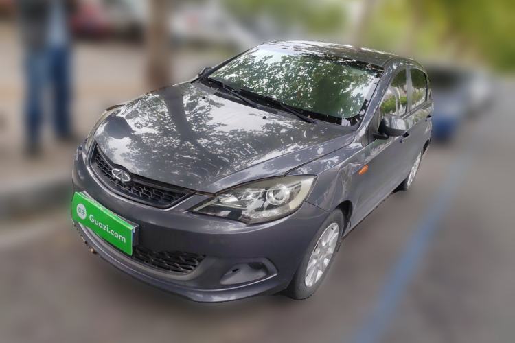 Used Chery Fengyun 2 2013 Hatchback 1.5L Manual Ruiyi Edition