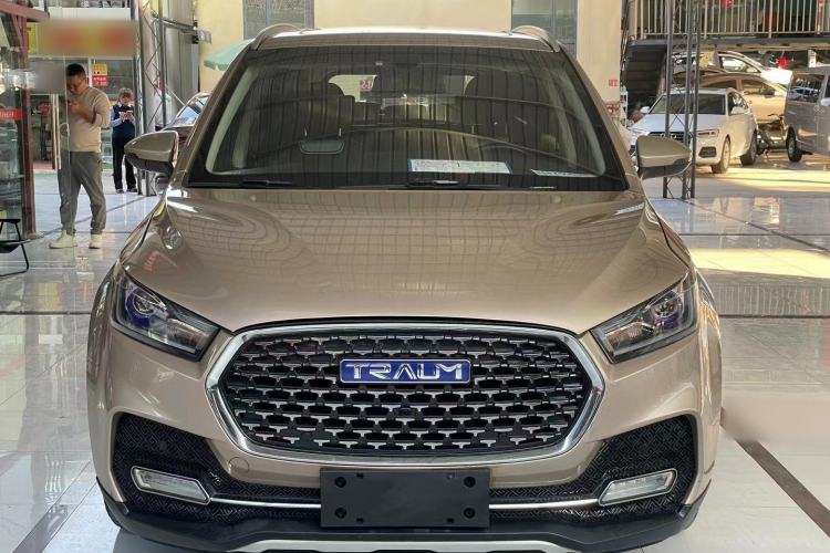 Used TRAUM S70 2018 1.5T Automatic Comfort Model 7 Seats Exterior 1