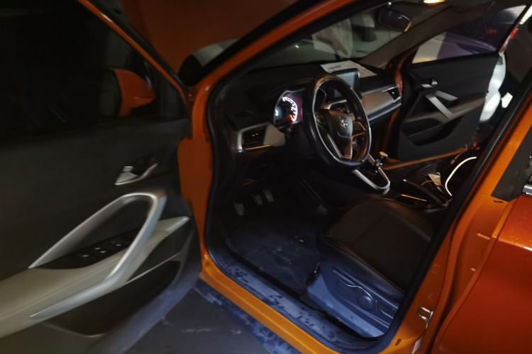 Used Baojun 510 2017 1.5L Manual Fashion Model