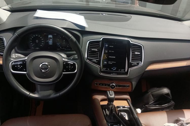 Used Volvo XC90 2020 Facelifted T6 Zhiyi Luxury 7-Seater
